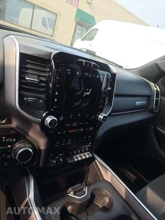 2023 Ram 1500 Big Horn Crew Cab Medium Bed - miniatura 10