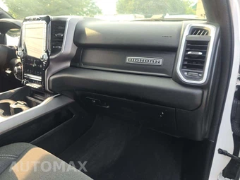 2023 Ram 1500 Big Horn Crew Cab Medium Bed - miniatura 19