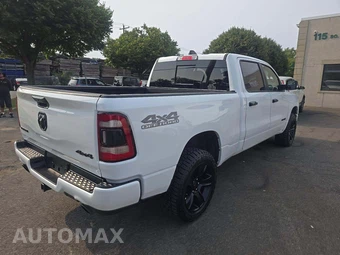 2023 Ram 1500 Big Horn Crew Cab Medium Bed - miniatura 3