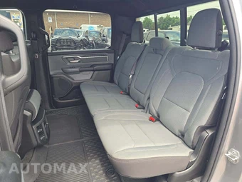 2023 Ram 1500 Big Horn Crew Cab Medium Bed - miniatura 10