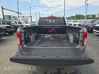 2023 Ram 1500 Big Horn Crew Cab Medium Bed - miniatura 11