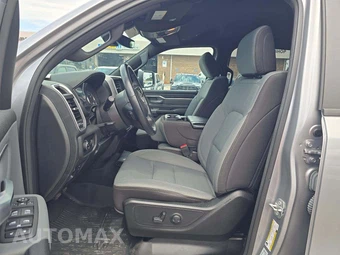 2023 Ram 1500 Big Horn Crew Cab Medium Bed - miniatura 3