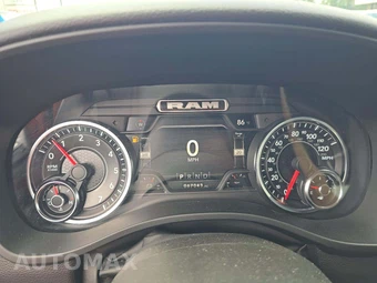 2023 Ram 1500 Big Horn Crew Cab Medium Bed - miniatura 6