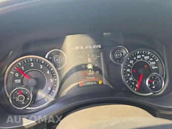 2023 Ram 1500 Big Horn Crew Cab Short Bed - miniatura 9