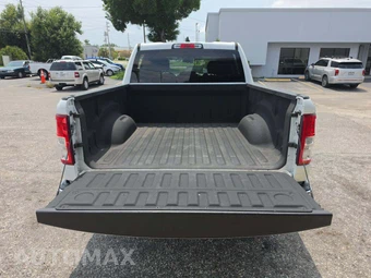 2023 Ram 1500 Big Horn Crew Cab Short Bed - miniatura 14