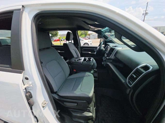 2023 Ram 1500 Big Horn Crew Cab Short Bed - miniatura 18