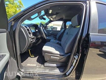 2023 Ram 1500 Big Horn Crew Cab Short Bed - miniatura 3