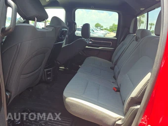2023 Ram 1500 Big Horn Crew Cab Short Bed - miniatura 13
