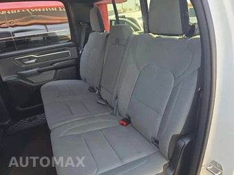2023 Ram 1500 Big Horn Crew Cab Short Bed - miniatura 13