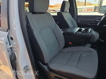 2023 Ram 1500 Big Horn Crew Cab Short Bed - miniatura 18