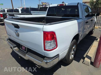 2023 Ram 1500 Big Horn Crew Cab Short Bed - miniatura 3