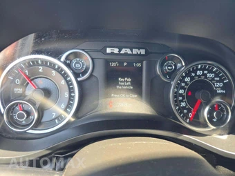 2023 Ram 1500 Big Horn Crew Cab Short Bed - miniatura 9