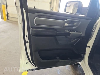 2023 Ram 1500 Big Horn Crew Cab Short Bed - miniatura 9