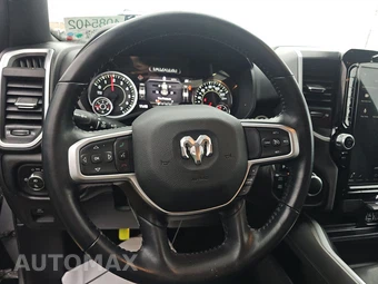 2023 Ram 1500 Big Horn Crew Cab Short Bed - miniatura 10