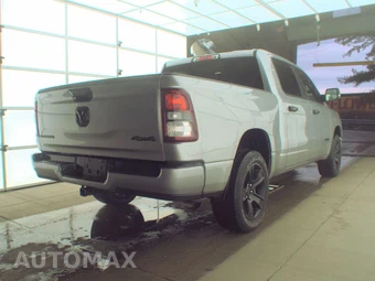 2023 Ram 1500 Big Horn Crew Cab Short Bed - miniatura 4