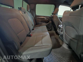 2023 Ram 1500 Big Horn Crew Cab Short Bed - miniatura 11