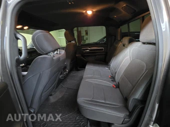 2023 Ram 1500 Big Horn Crew Cab Short Bed - miniatura 14