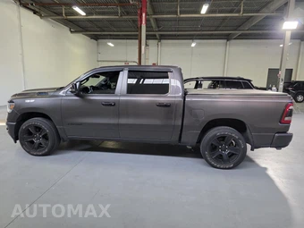2023 Ram 1500 Big Horn Crew Cab Short Bed - miniatura 24