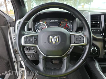 2023 Ram 1500 Big Horn Crew Cab Short Bed - miniatura 10