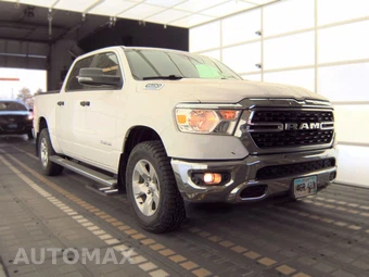 2023 Ram 1500 Big Horn Crew Cab Short Bed - miniatura 3
