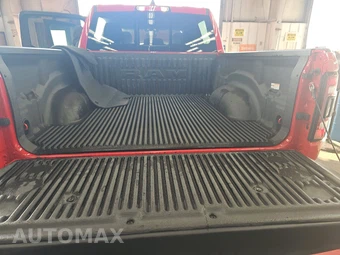 2023 Ram 1500 Big Horn Crew Cab Short Bed - miniatura 16