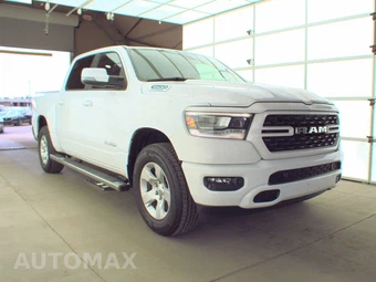 2023 Ram 1500 Big Horn Crew Cab Short Bed - miniatura 3