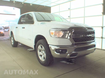 2023 Ram 1500 Big Horn Crew Cab Short Bed - miniatura 3