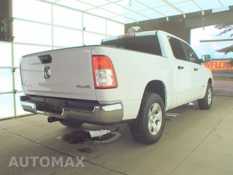 2023 Ram 1500 Big Horn Crew Cab Short Bed - miniatura 4