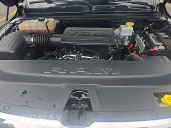 2023 Ram 1500 Big Horn Crew Cab Short Bed - miniatura 15