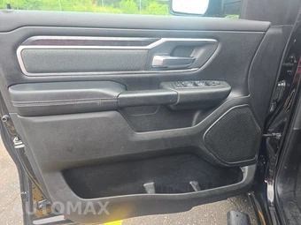 2023 Ram 1500 Big Horn Crew Cab Short Bed - miniatura 9