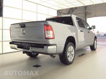 2023 Ram 1500 Big Horn Crew Cab Short Bed - miniatura 4