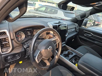 2023 Ram 1500 Big Horn Crew Cab Short Bed - miniatura 11