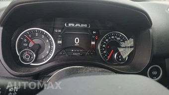 2023 Ram 1500 Big Horn Crew Cab Short Bed - miniatura 17