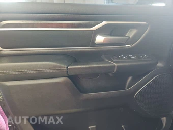2023 Ram 1500 Big Horn Crew Cab Short Bed - miniatura 9
