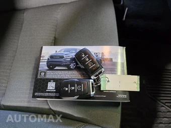 2023 Ram 1500 Big Horn Crew Cab Short Bed - miniatura 16