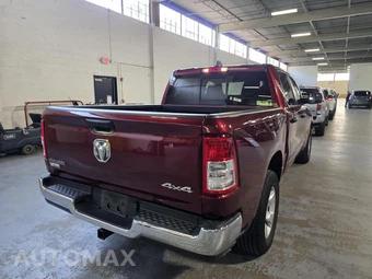 2023 Ram 1500 Big Horn Crew Cab Short Bed - miniatura 2