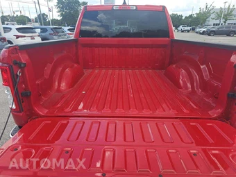 2023 Ram 1500 Big Horn Crew Cab Short Bed - miniatura 11