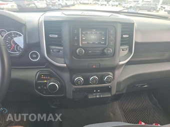 2023 Ram 1500 Big Horn Crew Cab Short Bed - miniatura 7