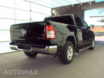 2023 Ram 1500 Big Horn Crew Cab Short Bed - miniatura 4