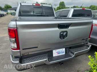 2023 Ram 1500 Big Horn Crew Cab Short Bed - miniatura 5