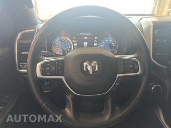 2023 Ram 1500 Big Horn Crew Cab Short Bed - miniatura 10