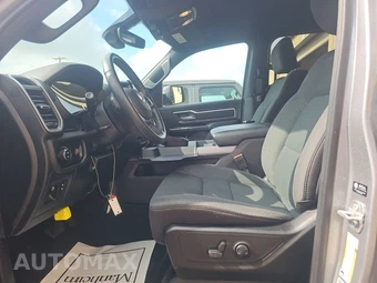 2023 Ram 1500 Big Horn Crew Cab Short Bed - miniatura 7