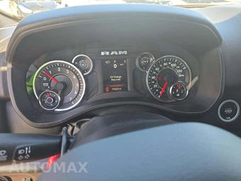 2023 Ram 1500 Big Horn Crew Cab Short Bed - miniatura 9