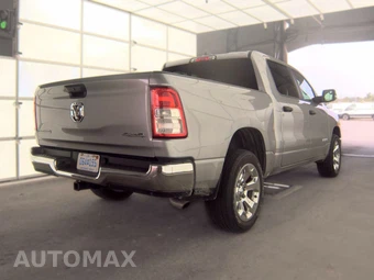 2023 Ram 1500 Big Horn Crew Cab Short Bed - miniatura 5