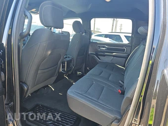 2023 Ram 1500 Big Horn Crew Cab Short Bed - miniatura 13