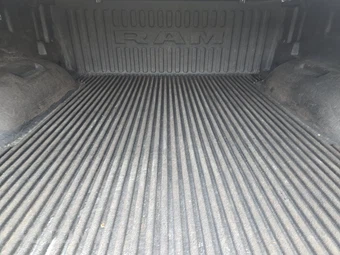 2023 Ram 1500 Big Horn Crew Cab Short Bed - miniatura 16