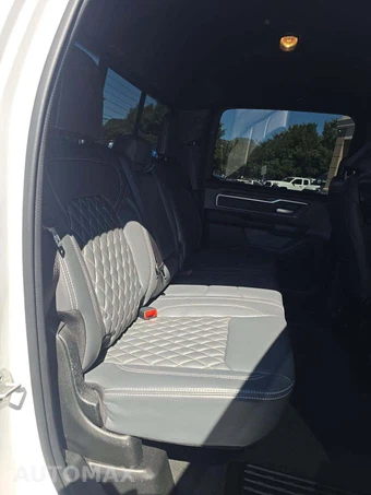 2023 Ram 1500 Big Horn Crew Cab Short Bed - miniatura 16