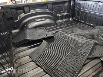 2023 Ram 1500 Big Horn Crew Cab Short Bed - miniatura 16