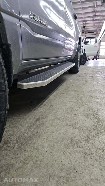 2023 Ram 1500 Big Horn Crew Cab Short Bed - miniatura 23