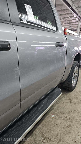 2023 Ram 1500 Big Horn Crew Cab Short Bed - miniatura 24